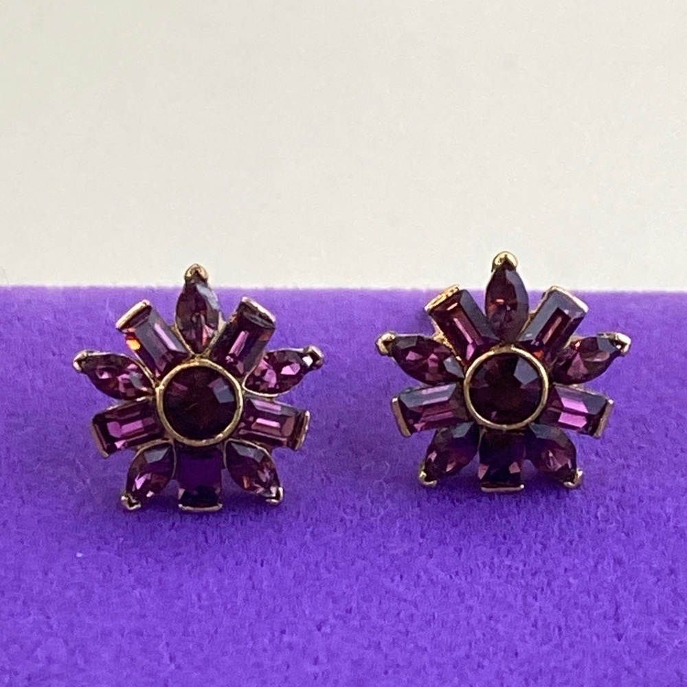 💛 Vintage Carolee Gold Plated Purple Floral Earrings
